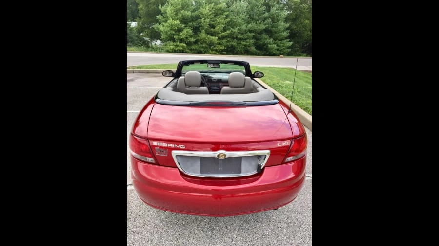 2003 Chrysler Sebring - Image 10 of 12