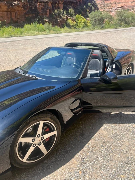 2003 Chevrolet Corvette C5 - Image 2 of 10