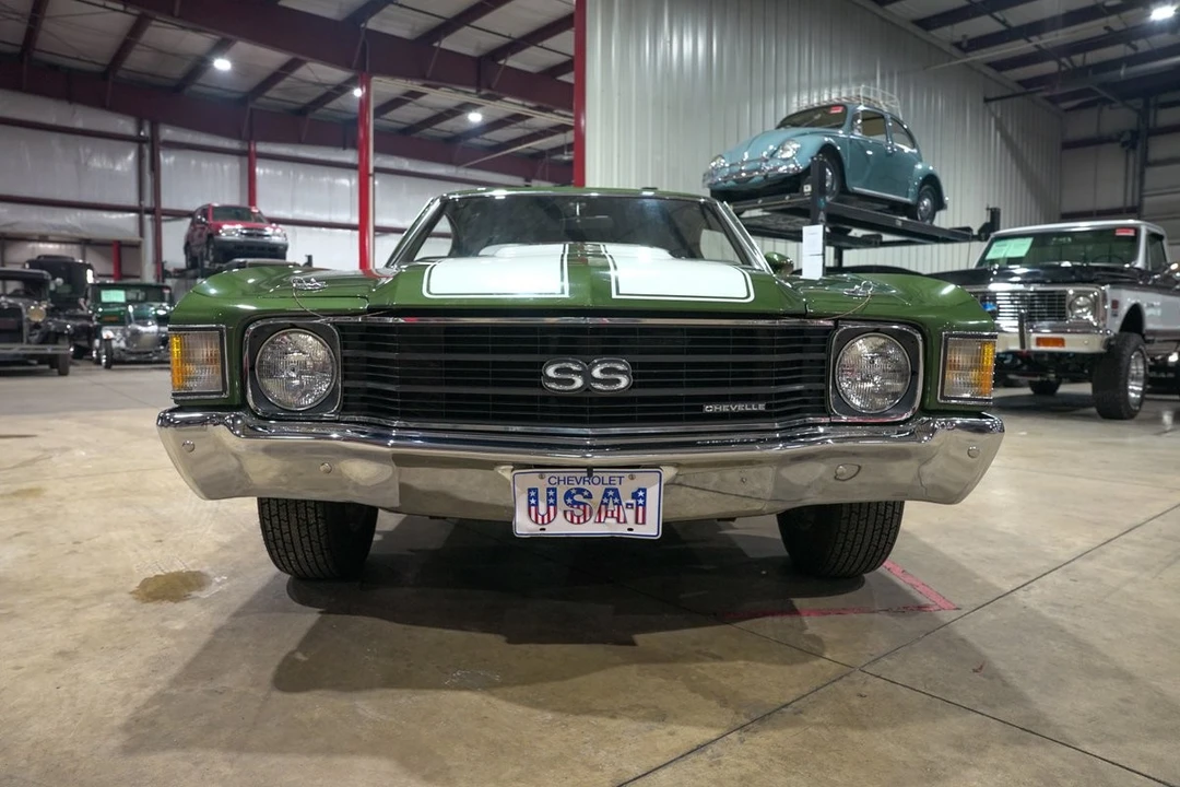 2003 Chevrolet Chevelle - Image 13 of 21