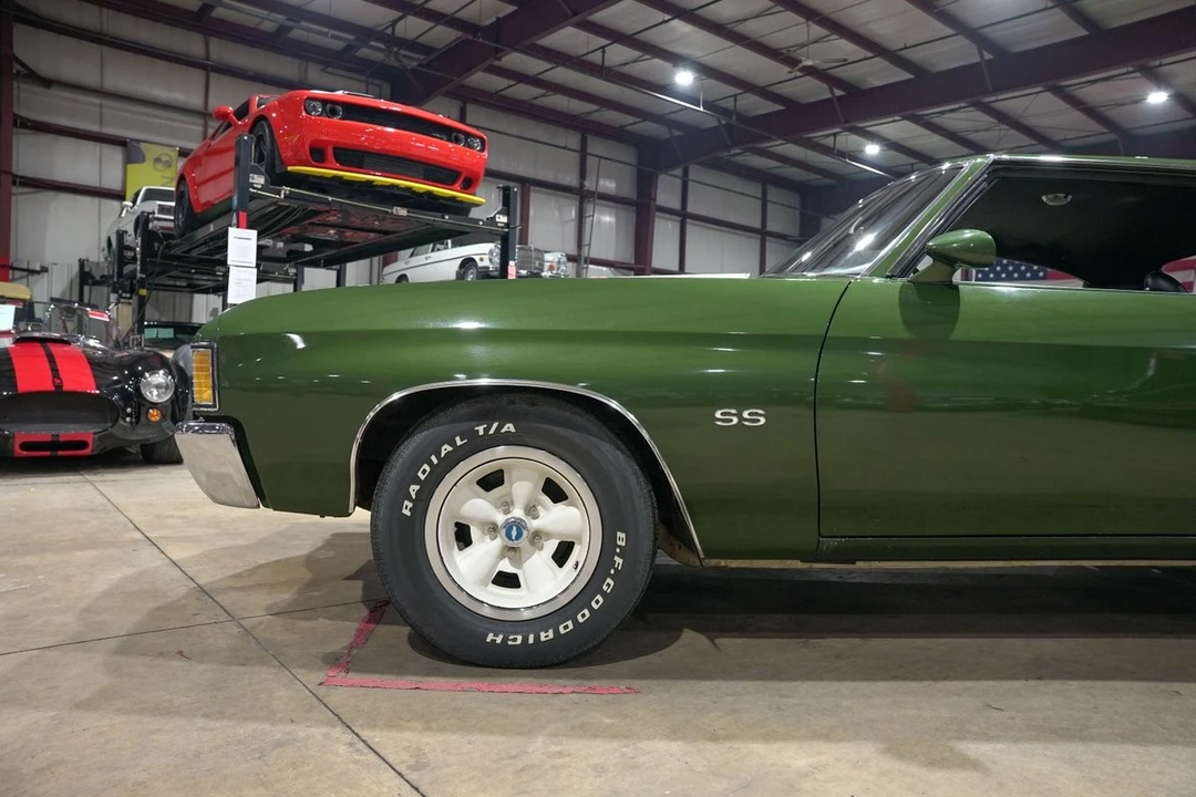 2003 Chevrolet Chevelle - Image 3 of 21