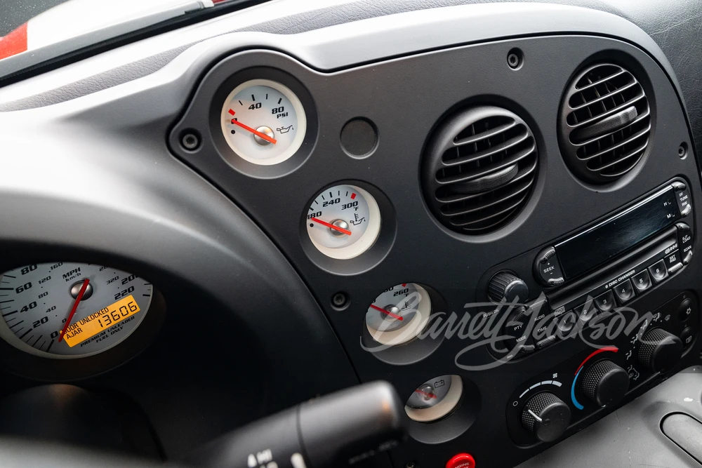 2003 Dodge Viper 3rd Gen - Image 15 of 31