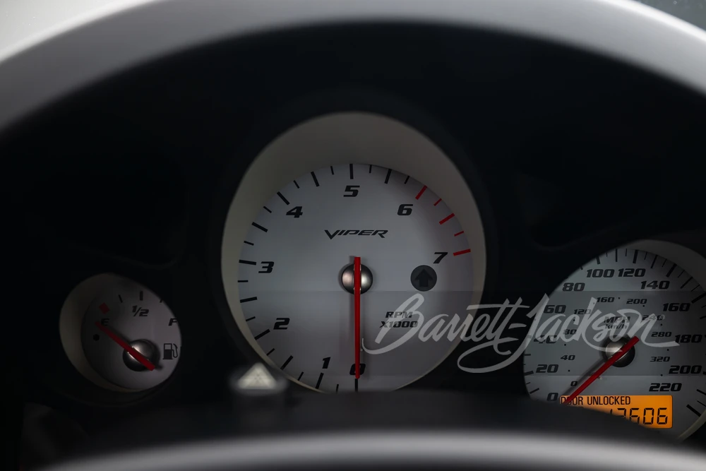 2003 Dodge Viper 3rd Gen - Image 13 of 31
