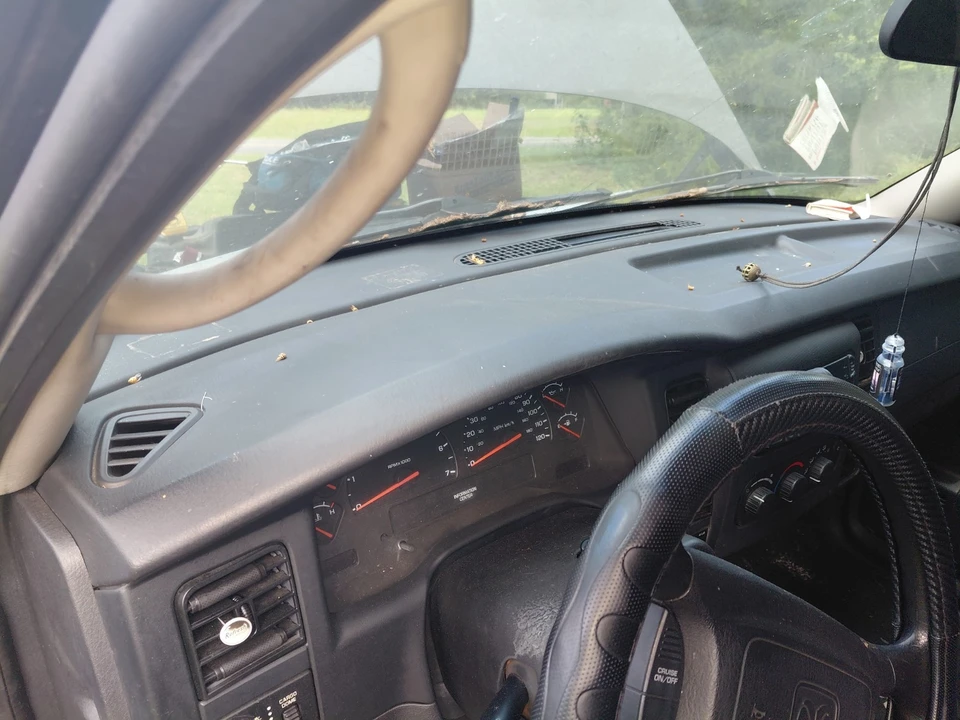 2003 Dodge Dakota 2nd Gen - Image 8 of 10