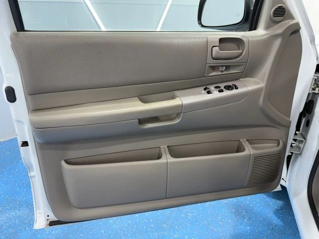 2003 Dodge Dakota 2nd Gen - Image 17 of 31
