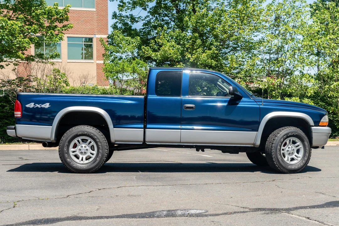 2003 Dodge Dakota 2nd Gen - Image 3 of 31