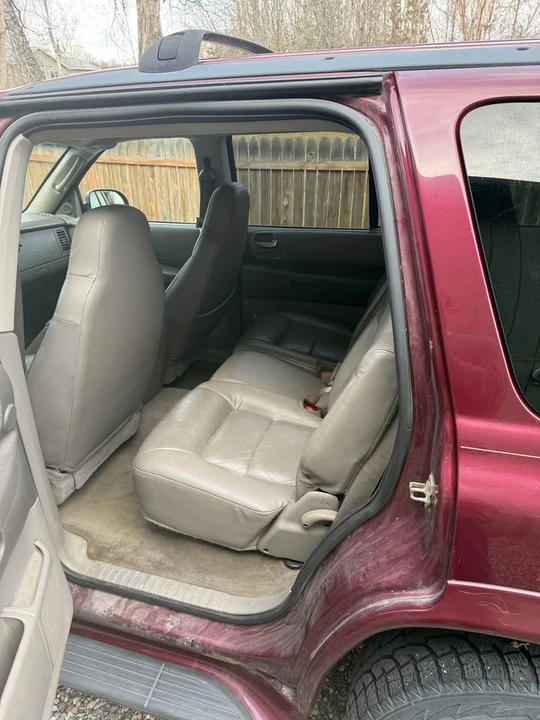 2003 Dodge Durango 1st Gen - Image 9 of 10