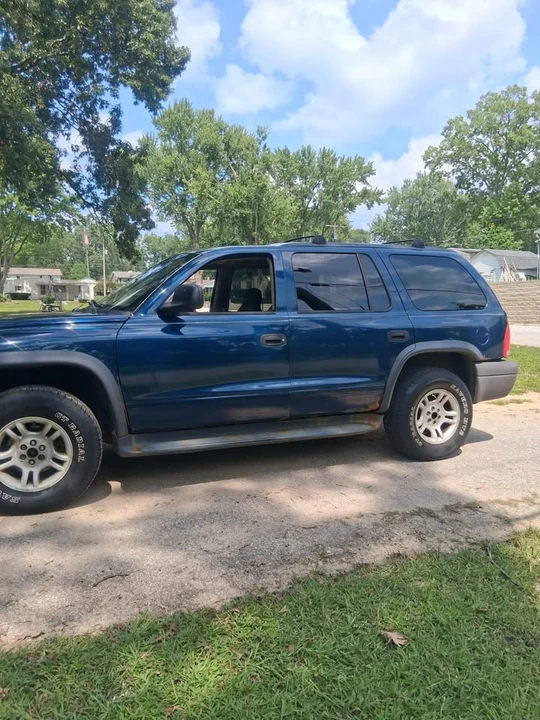 2003 Dodge Durango 1st Gen - Image 2 of 8
