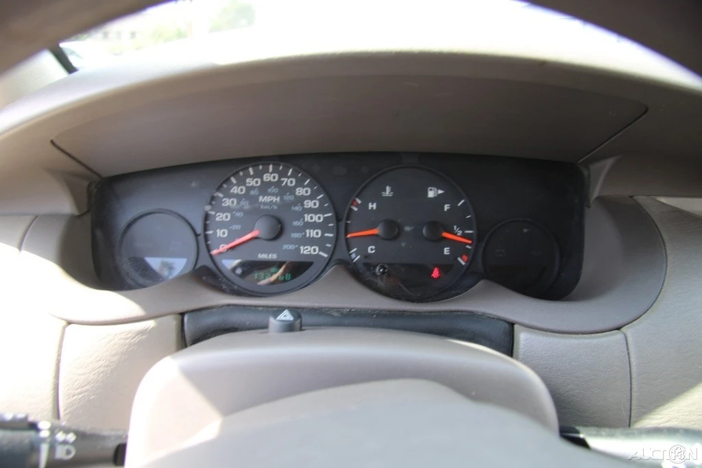 2003 Dodge Neon - Image 16 of 21