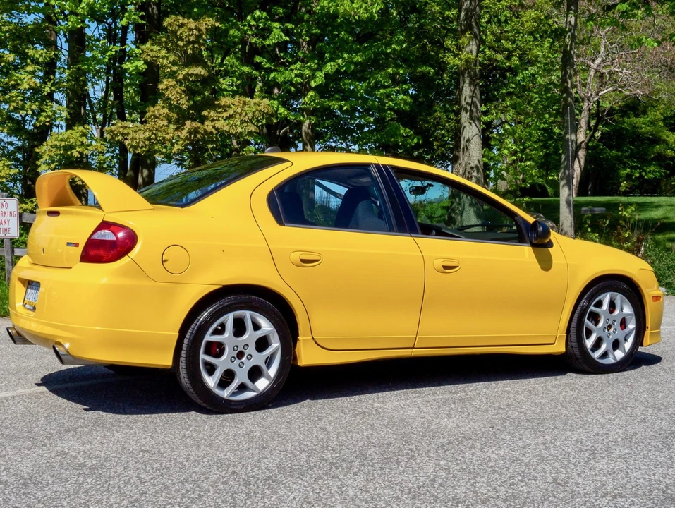 2003 Dodge Neon SRT-4 - Image 2 of 31