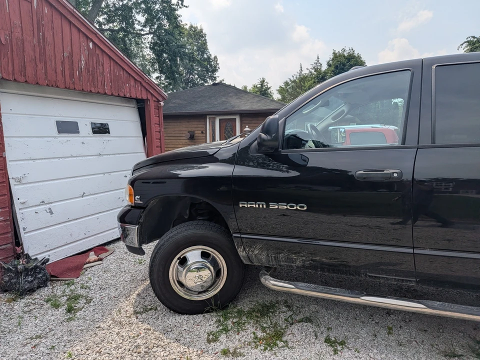 2003 Ram Heavy Duty - Image 8 of 13