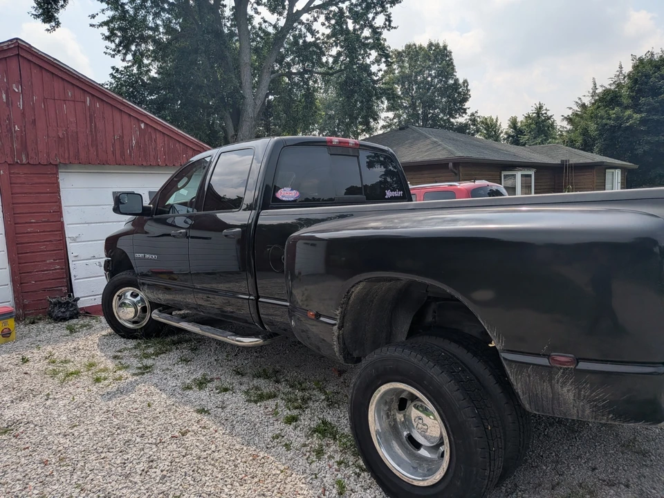 2003 Ram Heavy Duty - Image 10 of 13