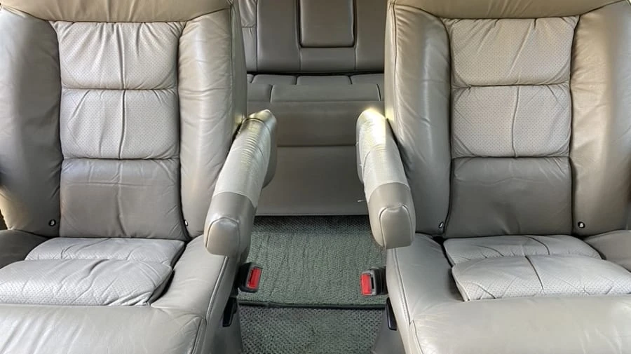 2003 Dodge Ram Van - Image 13 of 23