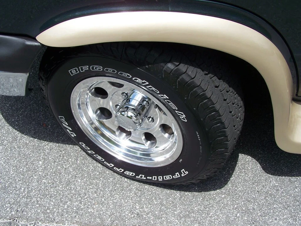 2003 Dodge Ram Van - Image 12 of 21