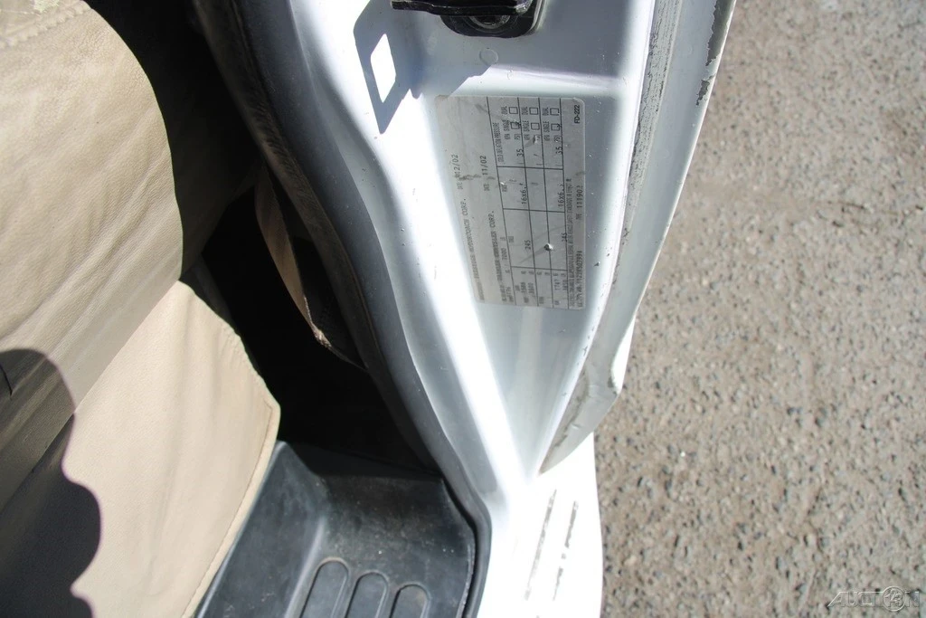 2003 Dodge Ram Van - Image 10 of 21