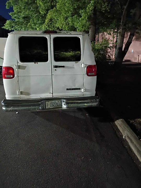 2003 Dodge Ram Van - Image 4 of 8
