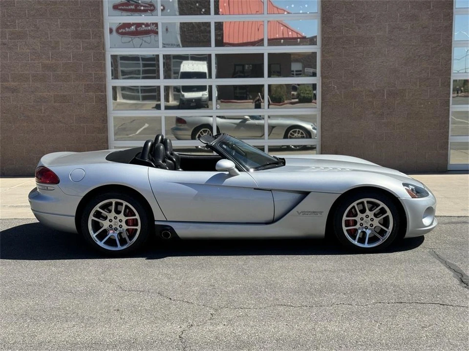 2003 Dodge Viper 3rd Gen - Image 4 of 28