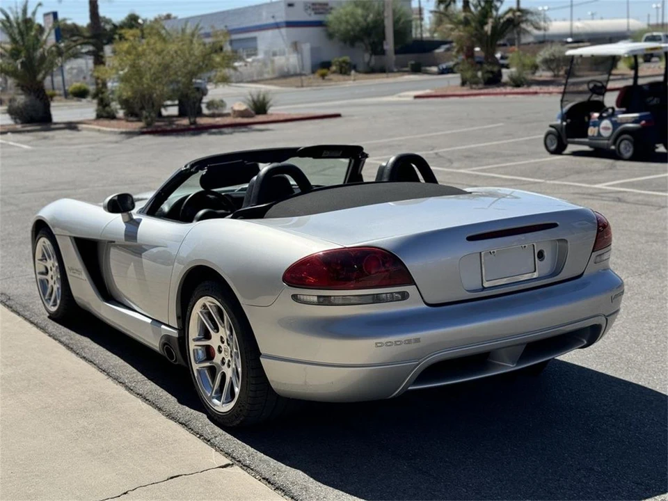 2003 Dodge Viper 3rd Gen - Image 9 of 28