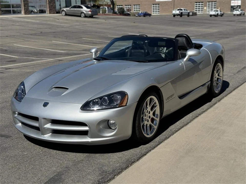 2003 Dodge Viper 3rd Gen - Image 13 of 28