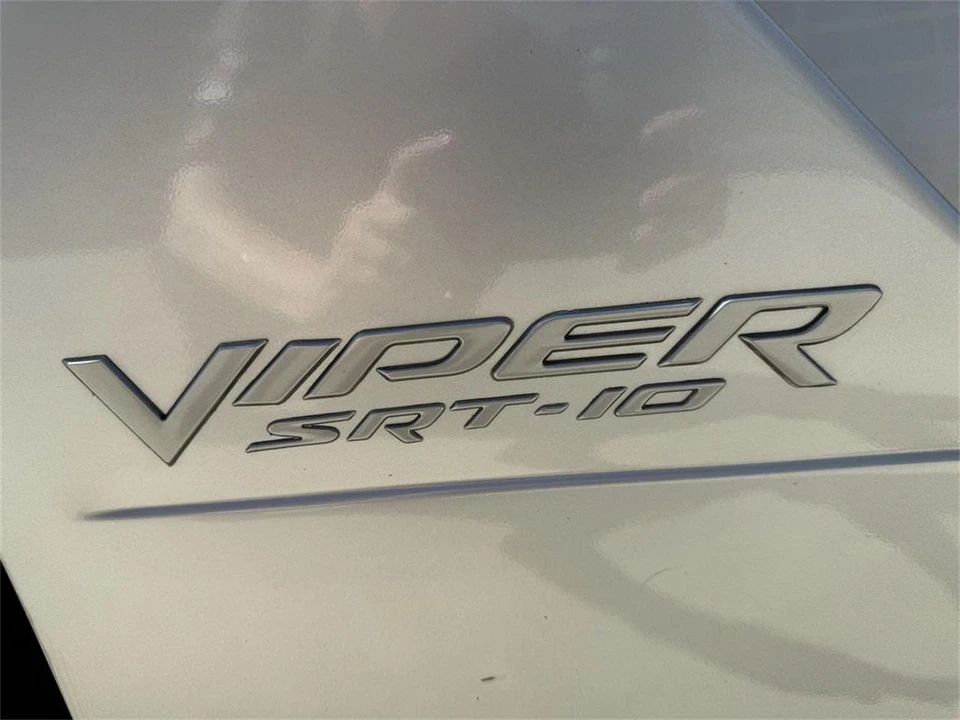 2003 Dodge Viper 3rd Gen - Image 23 of 28