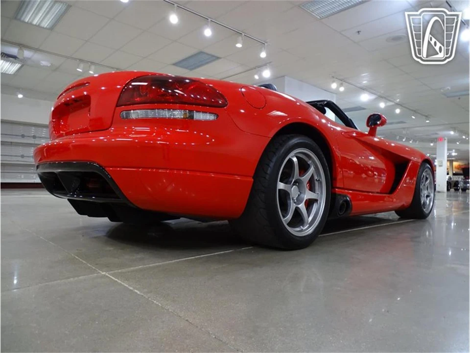 2003 Dodge Viper 3rd Gen - Image 16 of 31