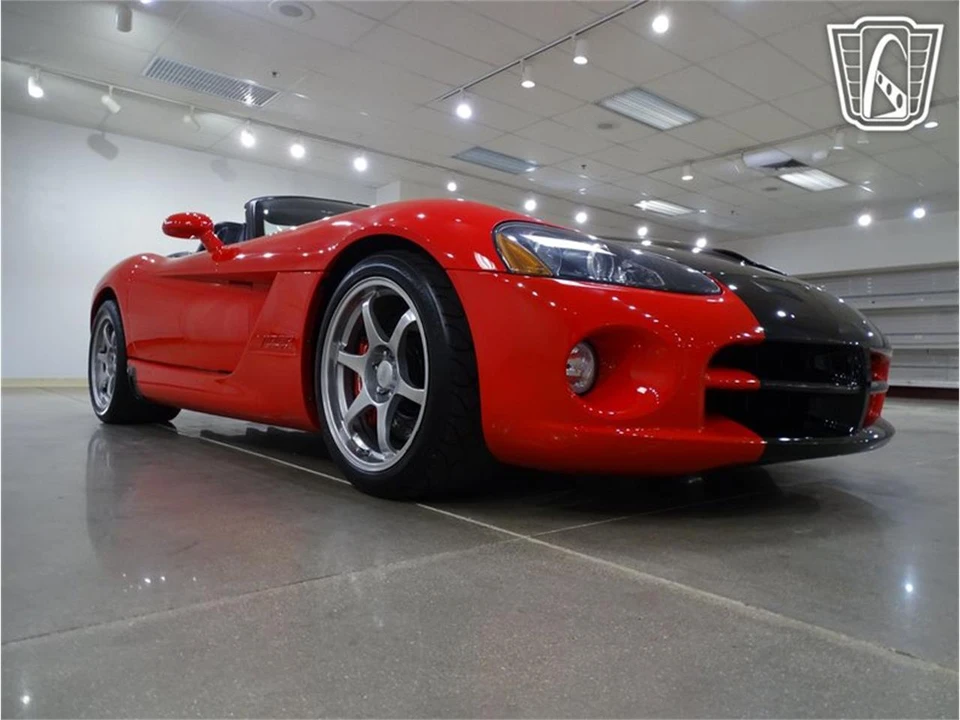 2003 Dodge Viper 3rd Gen - Image 22 of 31