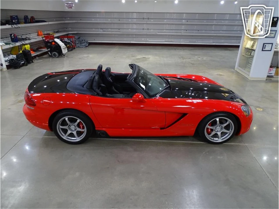 2003 Dodge Viper 3rd Gen - Image 17 of 31