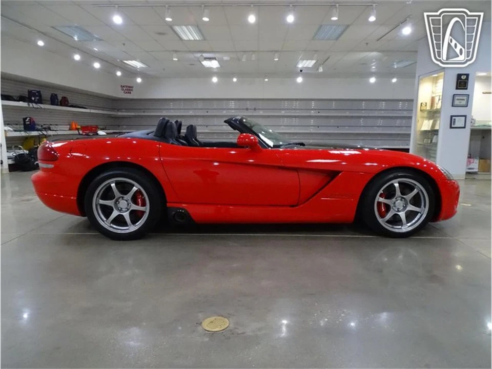 2003 Dodge Viper 3rd Gen - Image 18 of 31