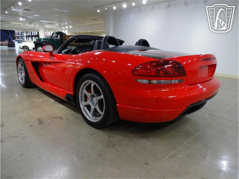 2003 Dodge Viper 3rd Gen - Image 9 of 31