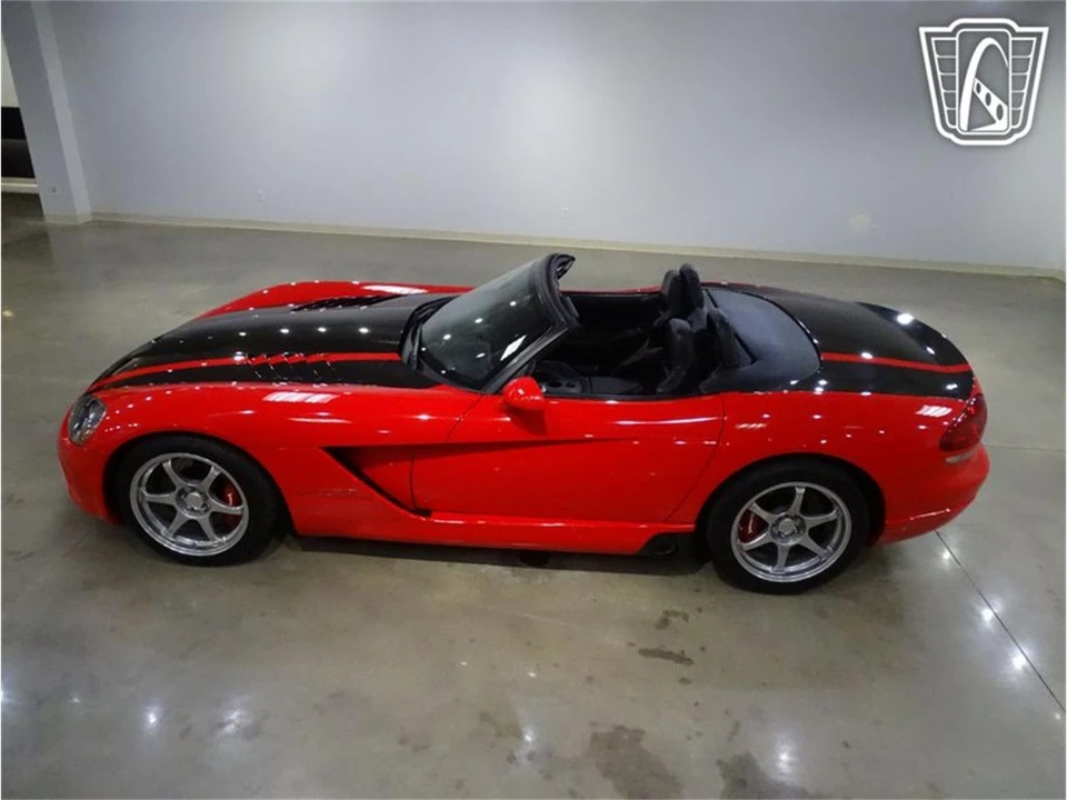 2003 Dodge Viper 3rd Gen - Image 5 of 31