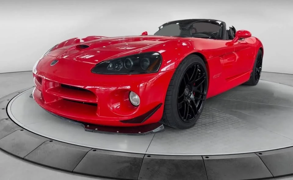 2003 Dodge Viper 3rd Gen - Image 2 of 16
