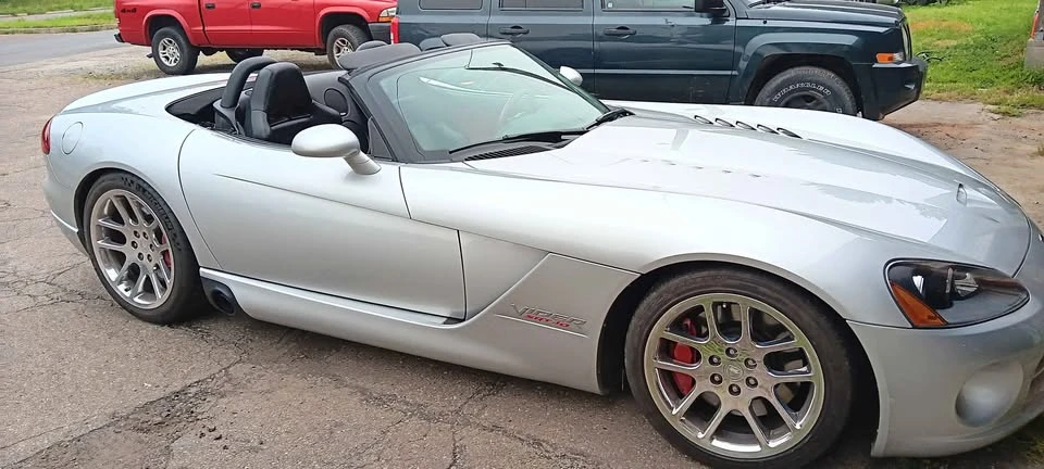 2003 Dodge Viper 3rd Gen - Image 3 of 5