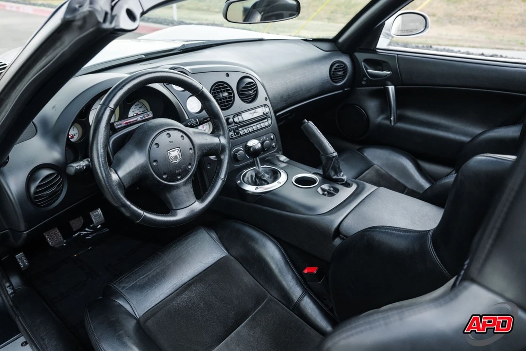 2003 Dodge Viper 3rd Gen - Image 2 of 12