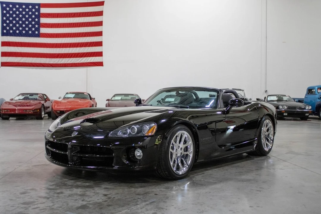 2003 Dodge Viper 3rd Gen - Image 3 of 21