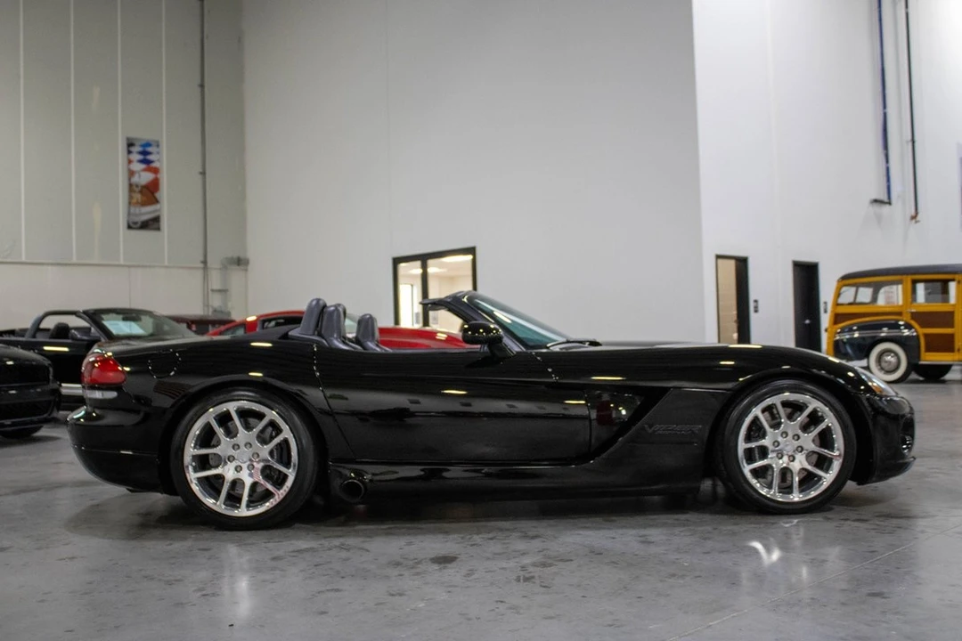 2003 Dodge Viper 3rd Gen - Image 8 of 21