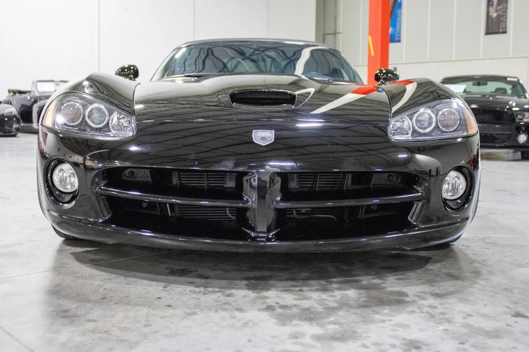 2003 Dodge Viper 3rd Gen - Image 10 of 21