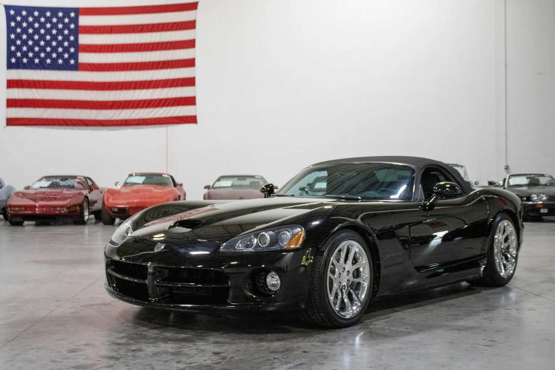2003 Dodge Viper 3rd Gen - Image 12 of 21