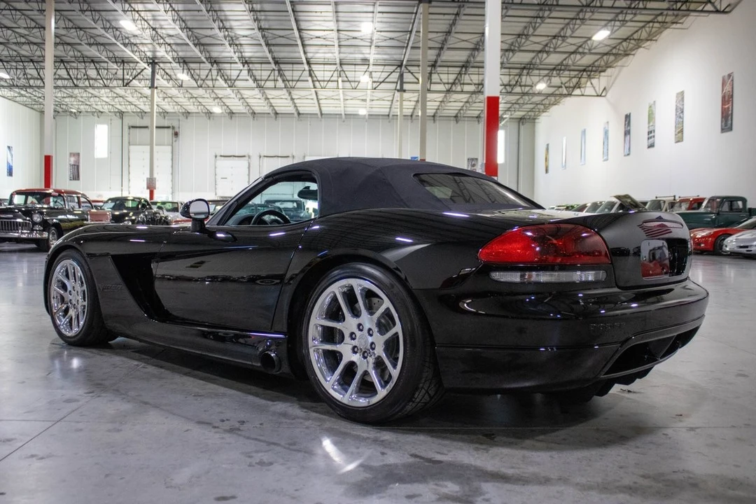 2003 Dodge Viper 3rd Gen - Image 14 of 21