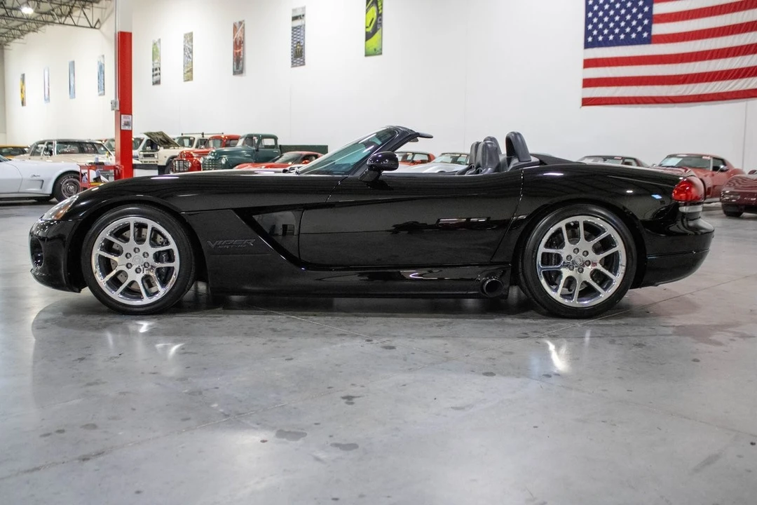 2003 Dodge Viper 3rd Gen - Image 4 of 12