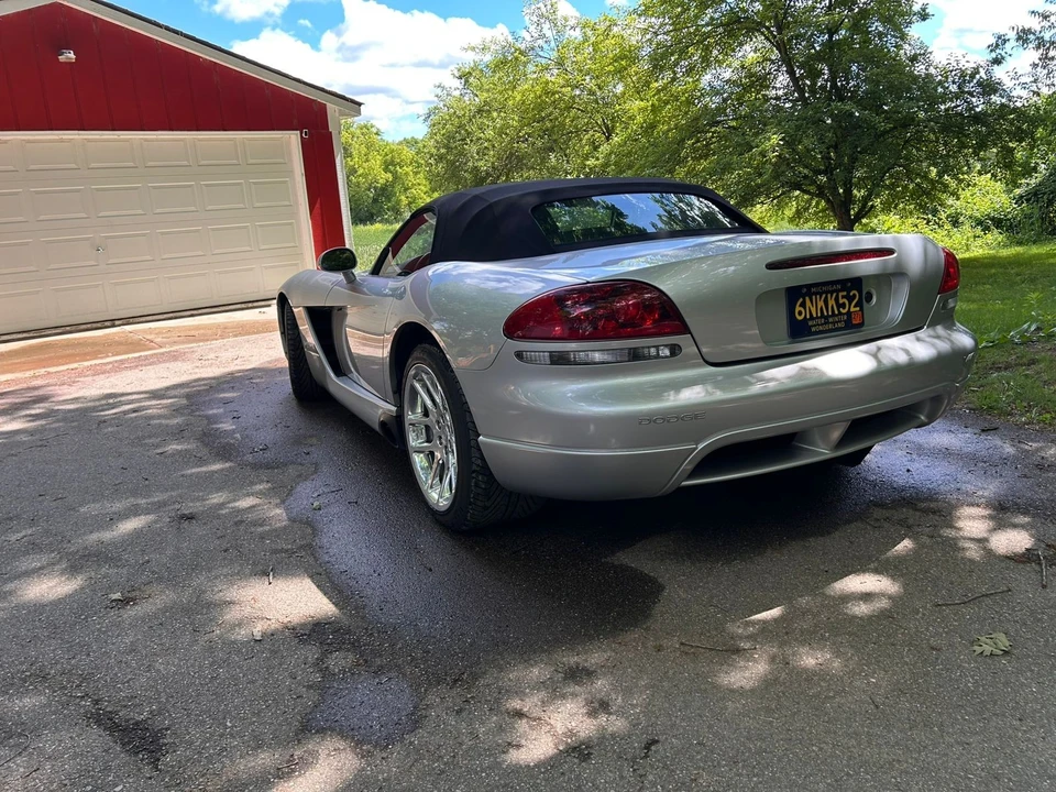 2003 Dodge Viper 3rd Gen - Image 28 of 31