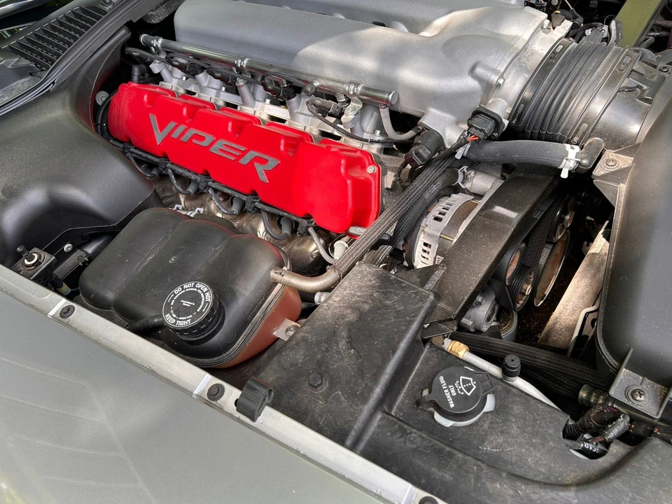 2003 Dodge Viper 3rd Gen - Image 16 of 31