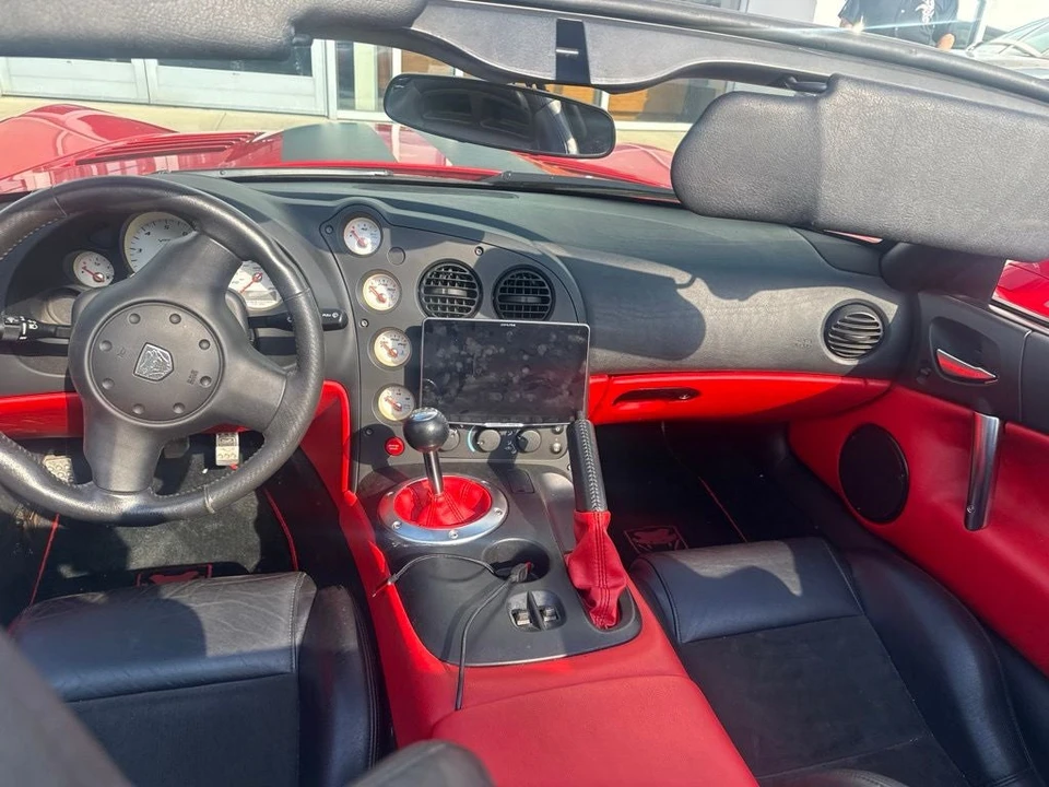 2003 Dodge Viper 3rd Gen - Image 14 of 19