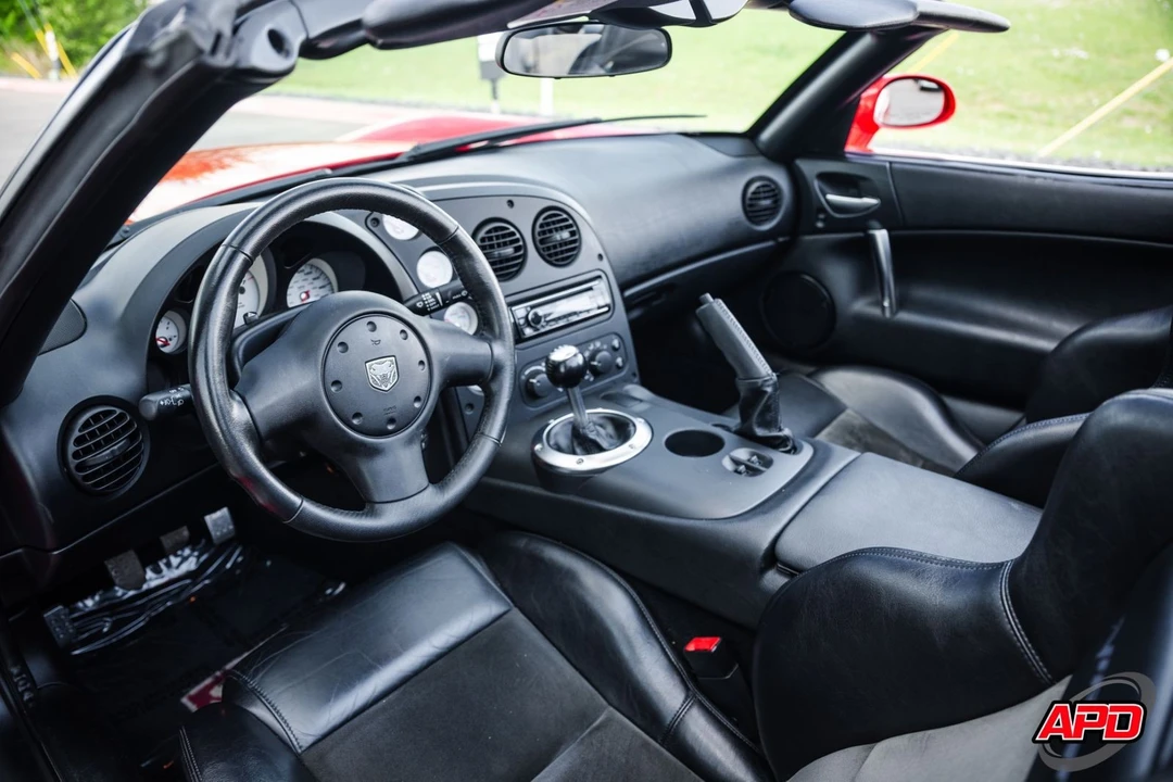 2003 Dodge Viper 3rd Gen - Image 2 of 12