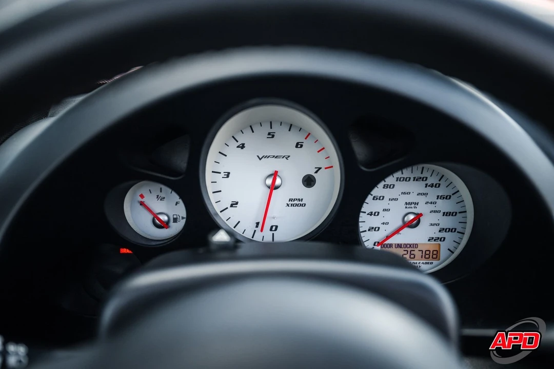 2003 Dodge Viper 3rd Gen - Image 9 of 12