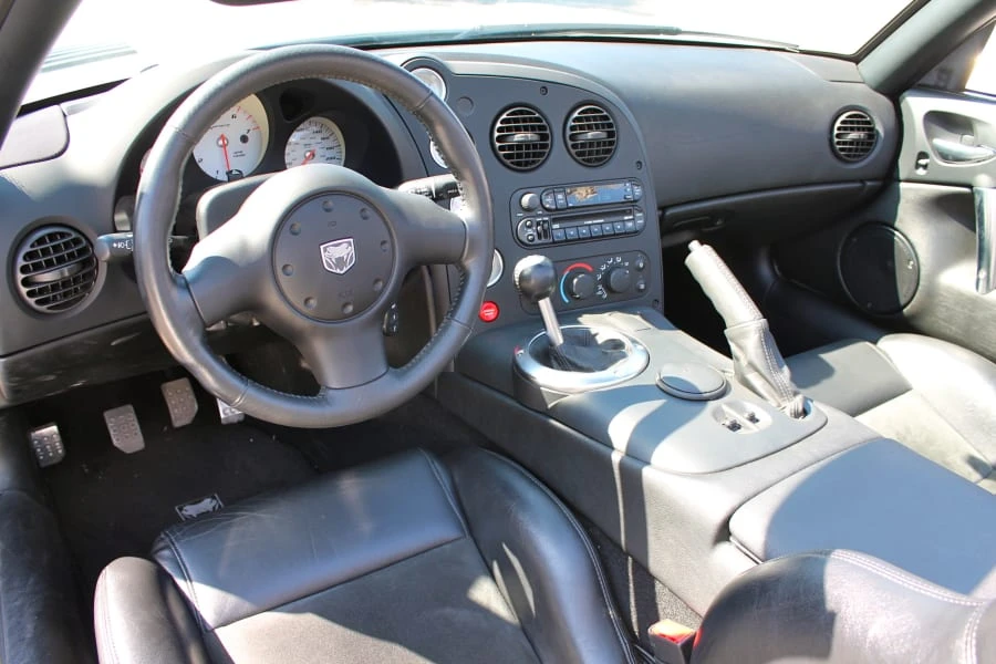2003 Dodge Viper 3rd Gen - Image 4 of 8