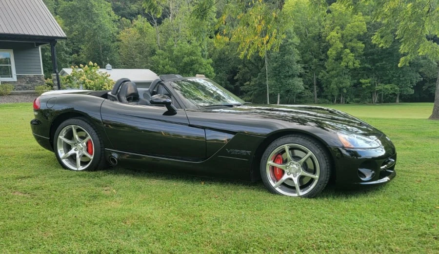 2003 Dodge Viper 3rd Gen - Image 2 of 8