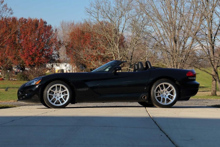 2003 Dodge Viper 3rd Gen - Image 11 of 24