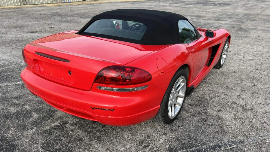 2003 Dodge Viper 3rd Gen - Image 5 of 16
