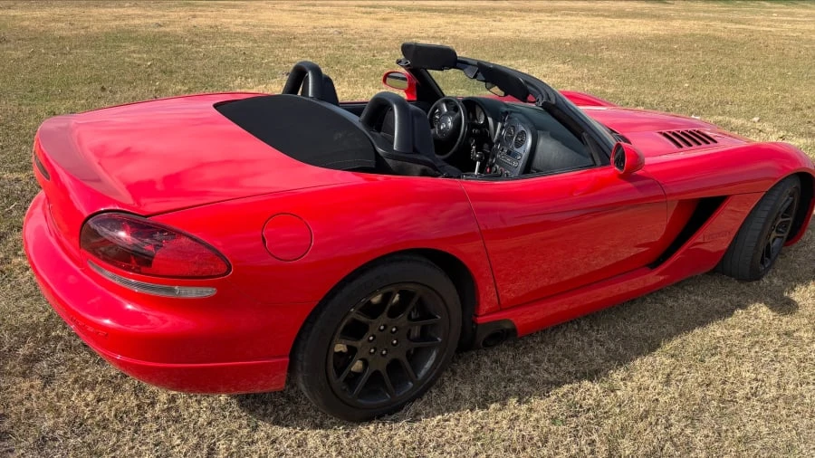 2003 Dodge Viper 3rd Gen - Image 3 of 8