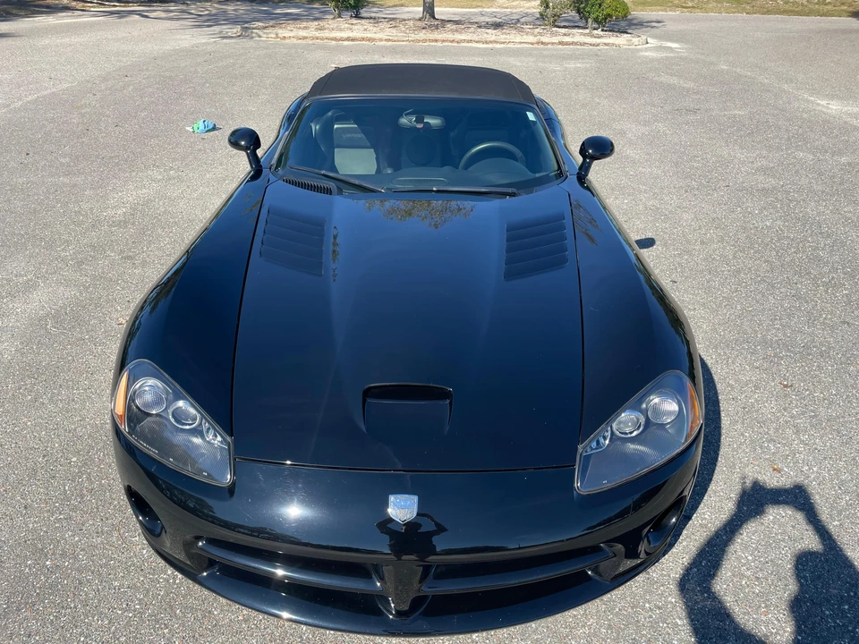 2003 Dodge Viper 3rd Gen - Image 16 of 31