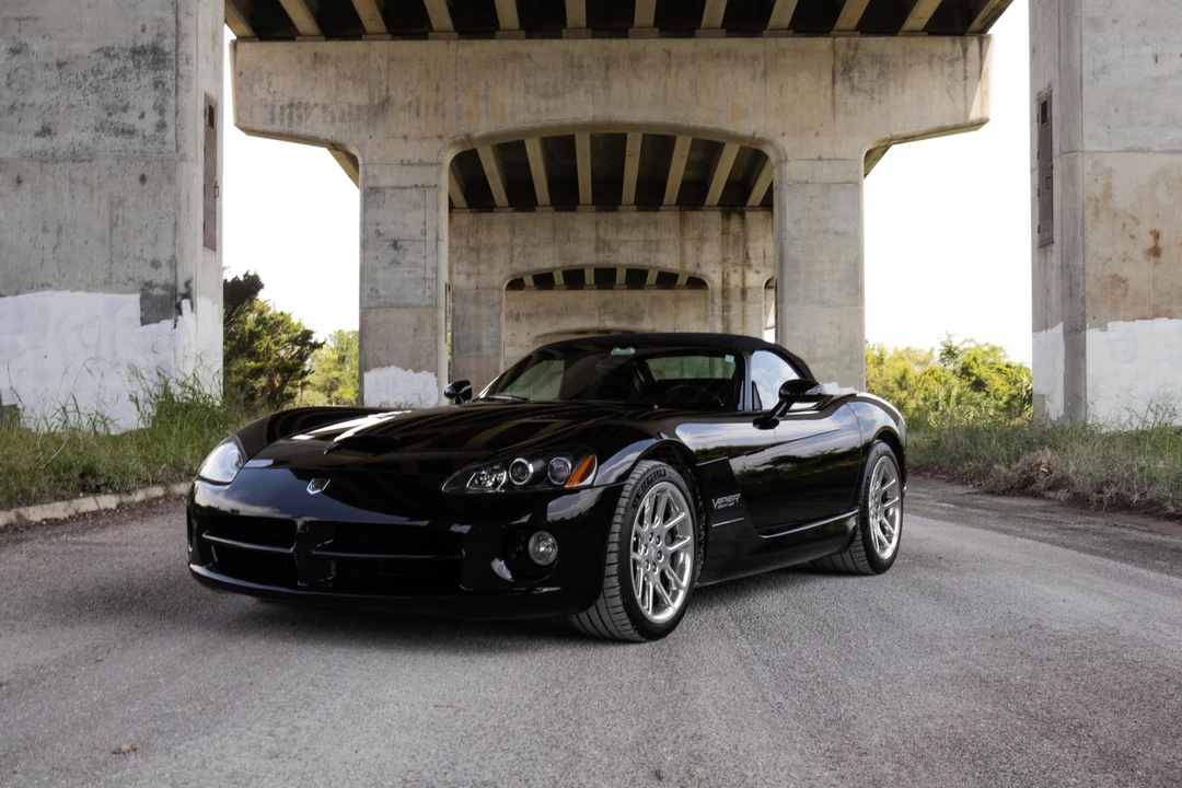 2003 Dodge Viper 3rd Gen - Image 17 of 31